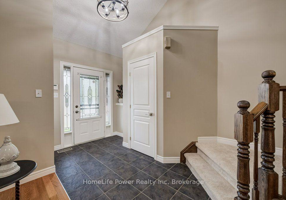 16-irongate-drive-brant-ontario-x13784632