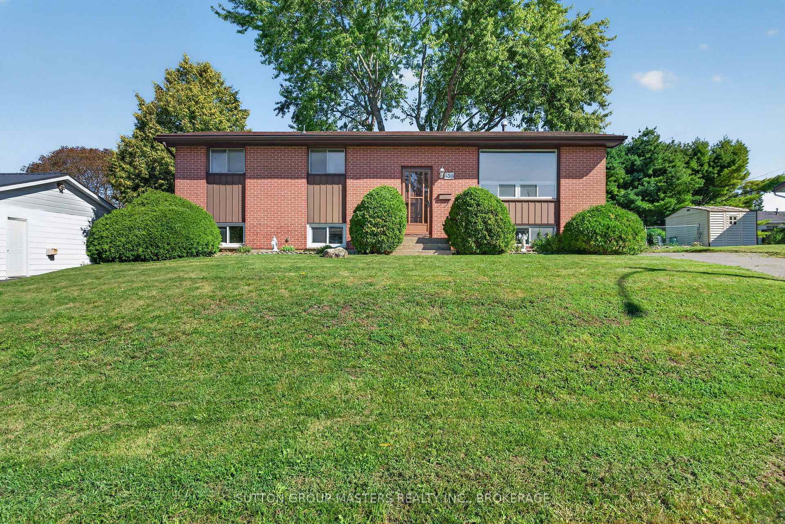 139-sherwood-avenue-loyalist-ontario-x13784648