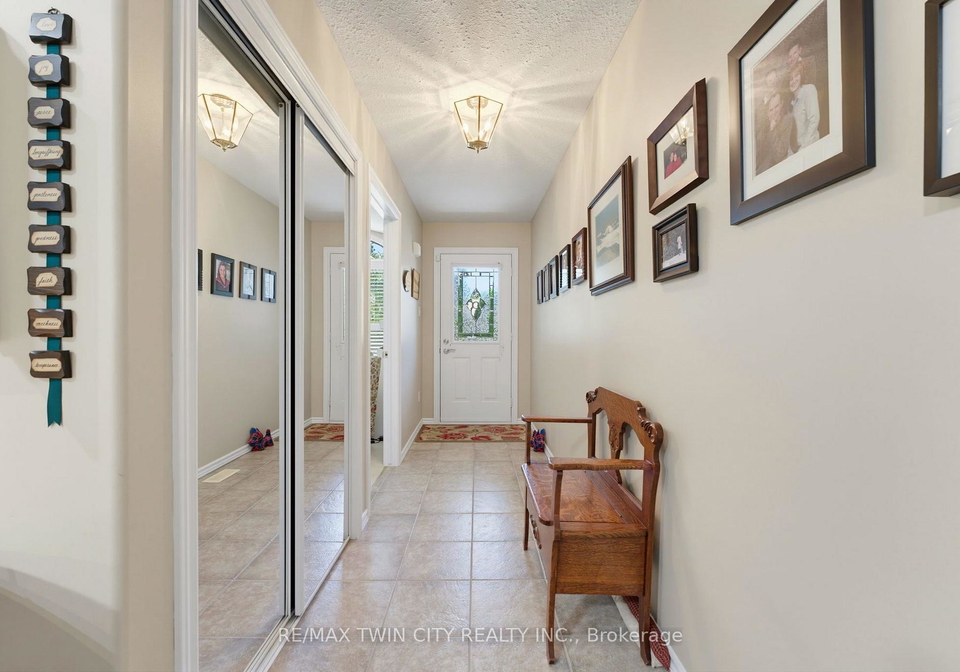 73-morton-avenue-w-brantford-ontario-x13784936