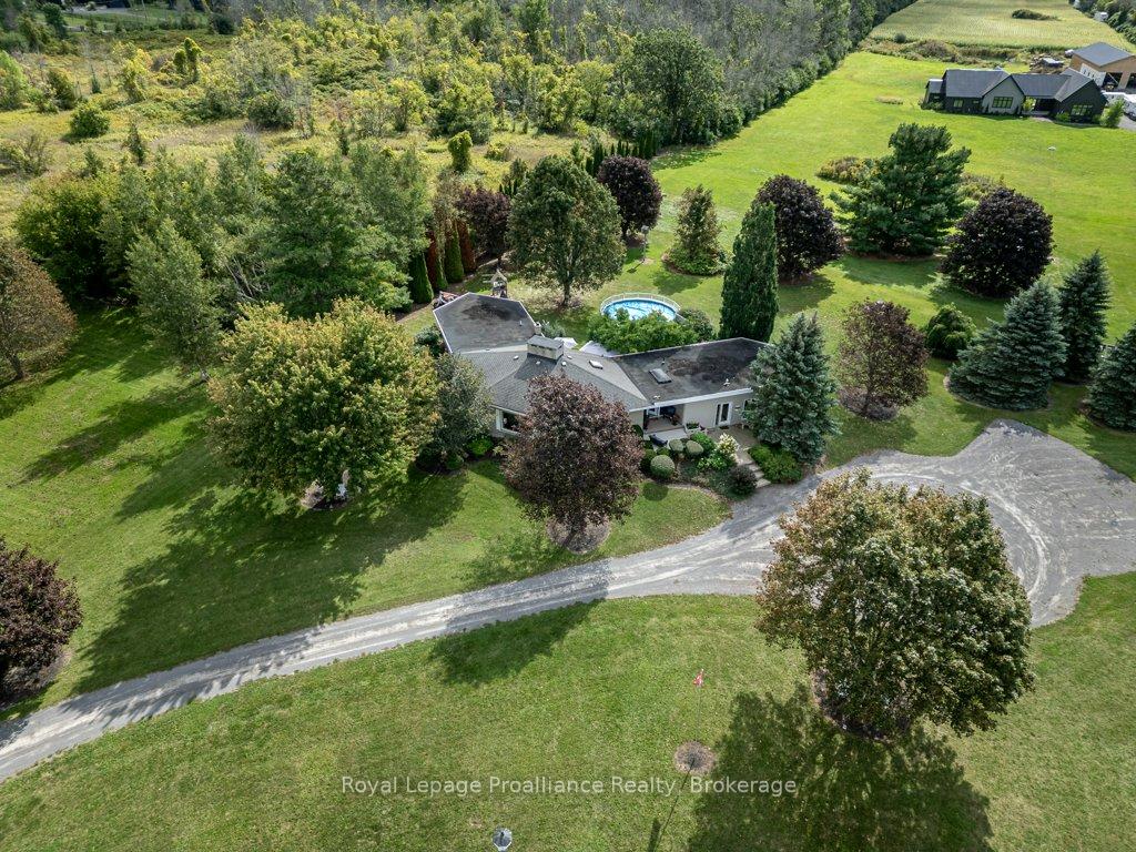 2355-county-road-3-prince-edward-county-ontario-x13785086