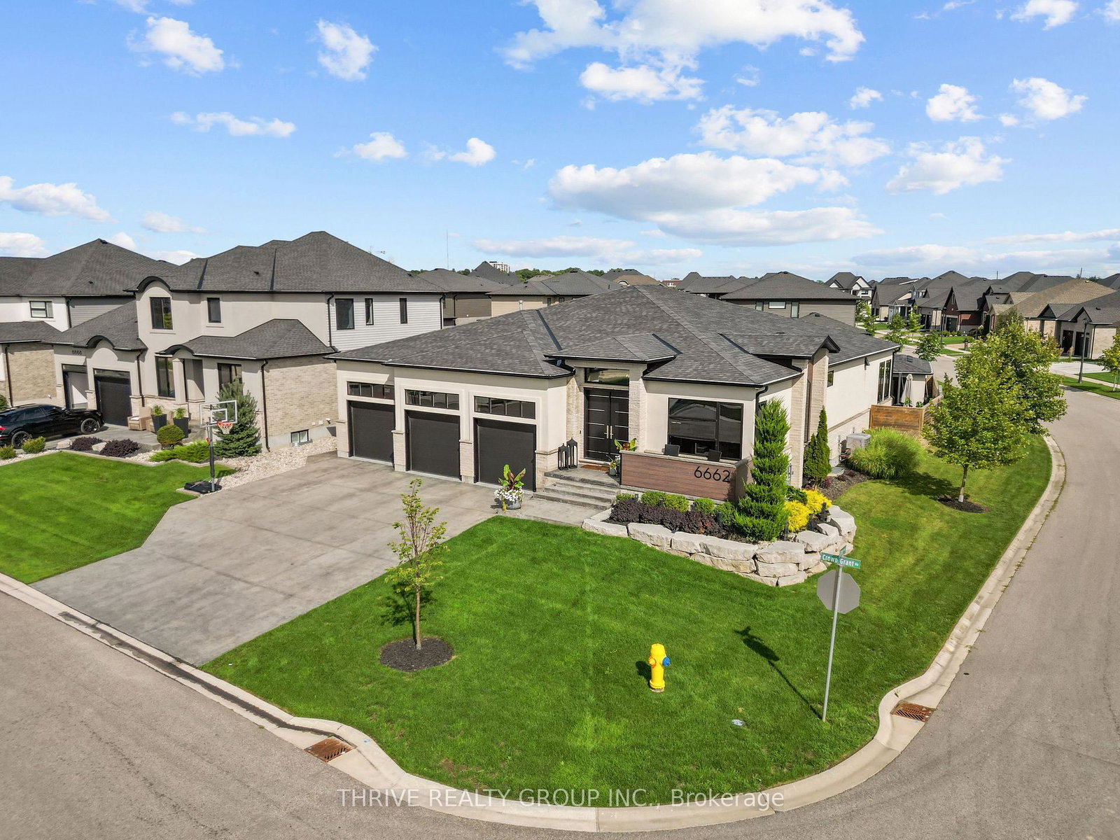 6662-crown-grant-road-london-south-ontario-x13785090
