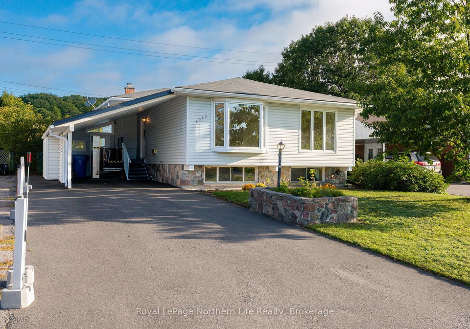 2043-mckeown-avenue-north-bay-ontario-x13785106