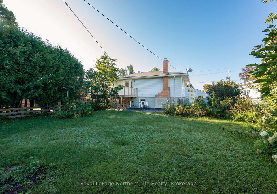 2043-mckeown-avenue-north-bay-ontario-x13785106