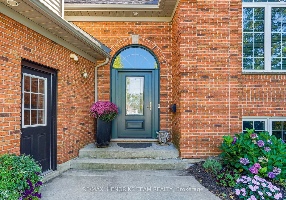 310-aqueduct-street-welland-ontario-x13785122
