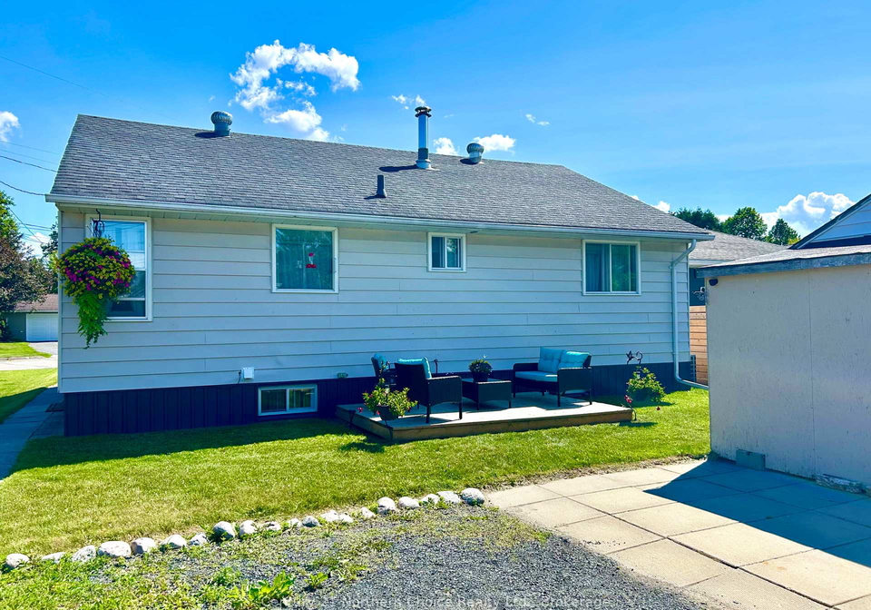746-thompson-street-fort-frances-ontario-x13785248
