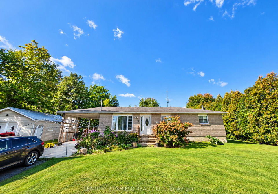 4770-county-road-15-south-stormont-ontario-x13785304