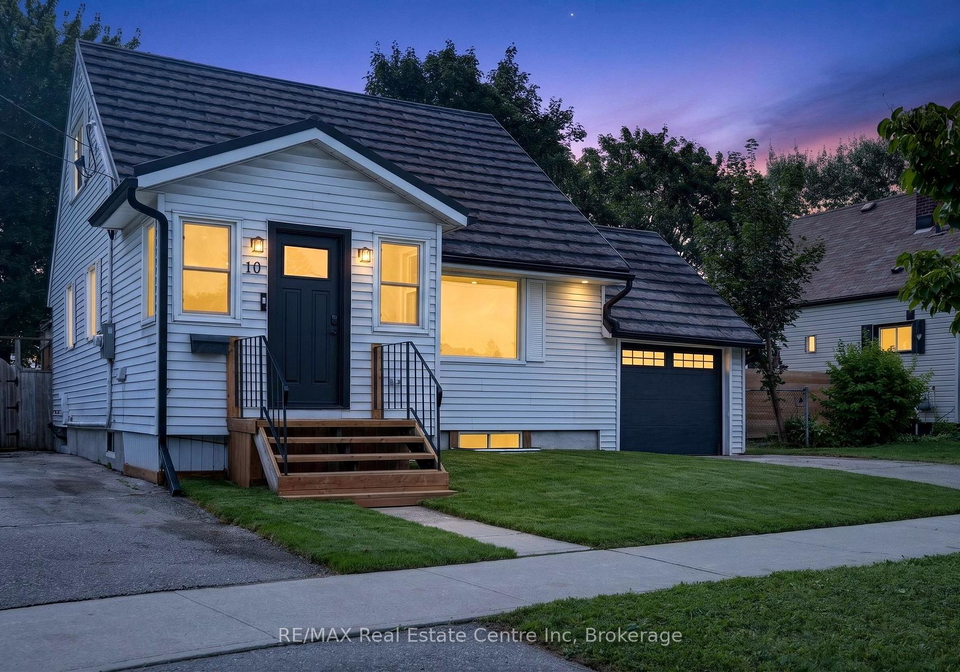 10-churchill-crescent-w-centre-wellington-ontario-x13785326