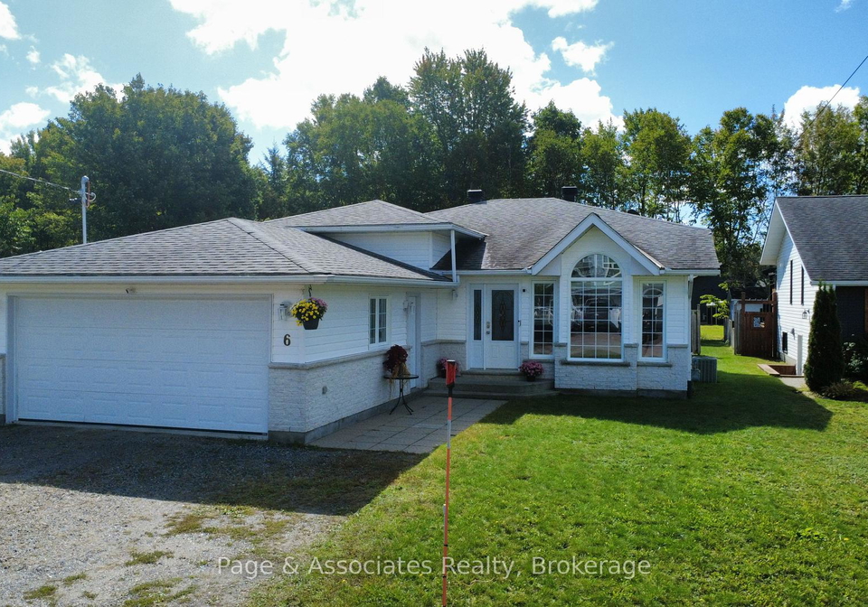 6-paiement-court-west-nipissing-ontario-x13785600