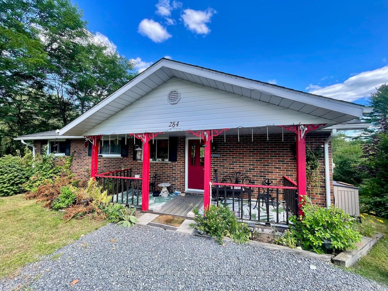 284-lawrence-avenue-huntsville-ontario-x13785774