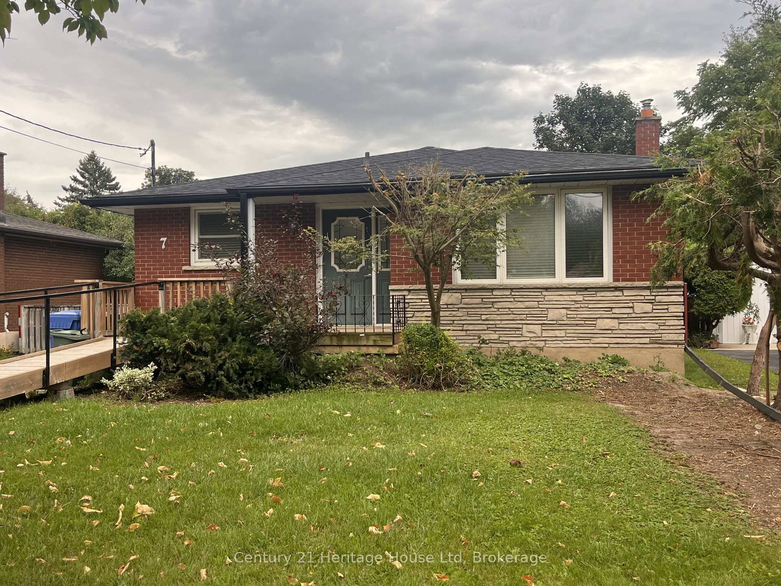 7-hyland-road-guelph-ontario-x13785814