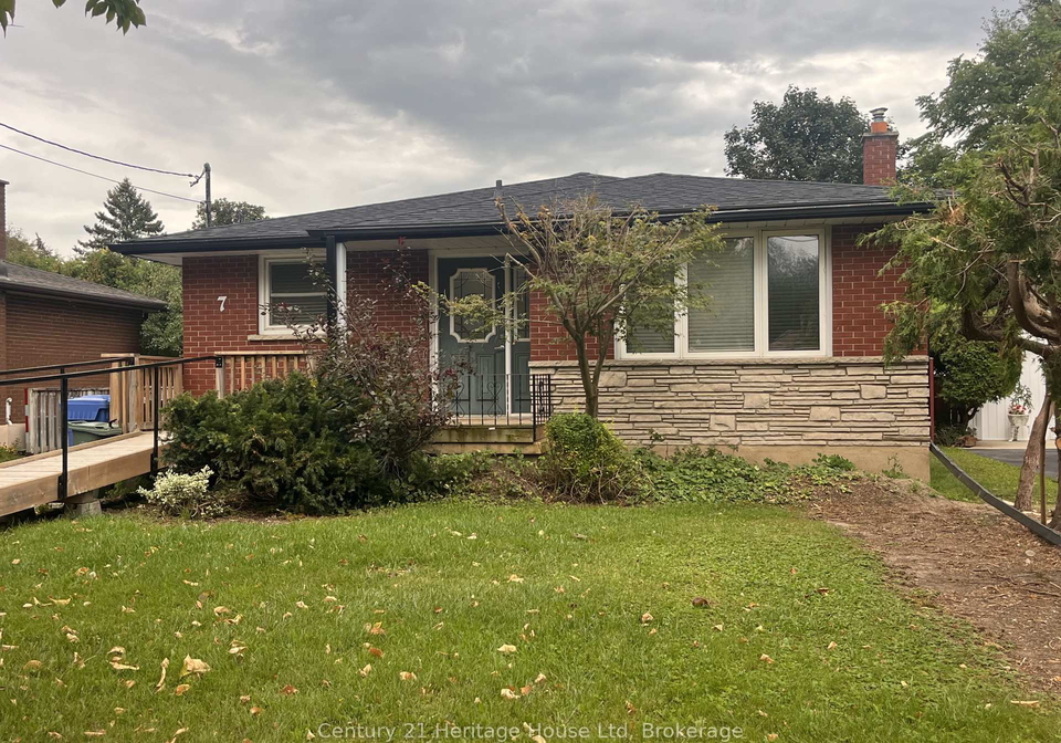 7-hyland-road-guelph-ontario-x13785814