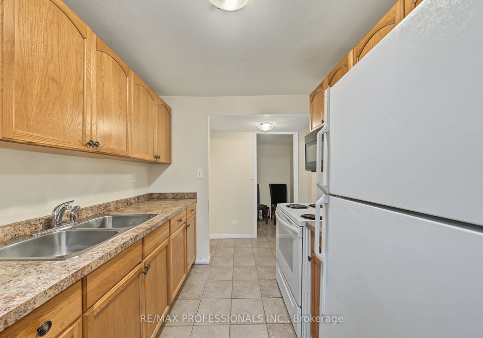 13-waite-lane-st-catharines-ontario-x13786082