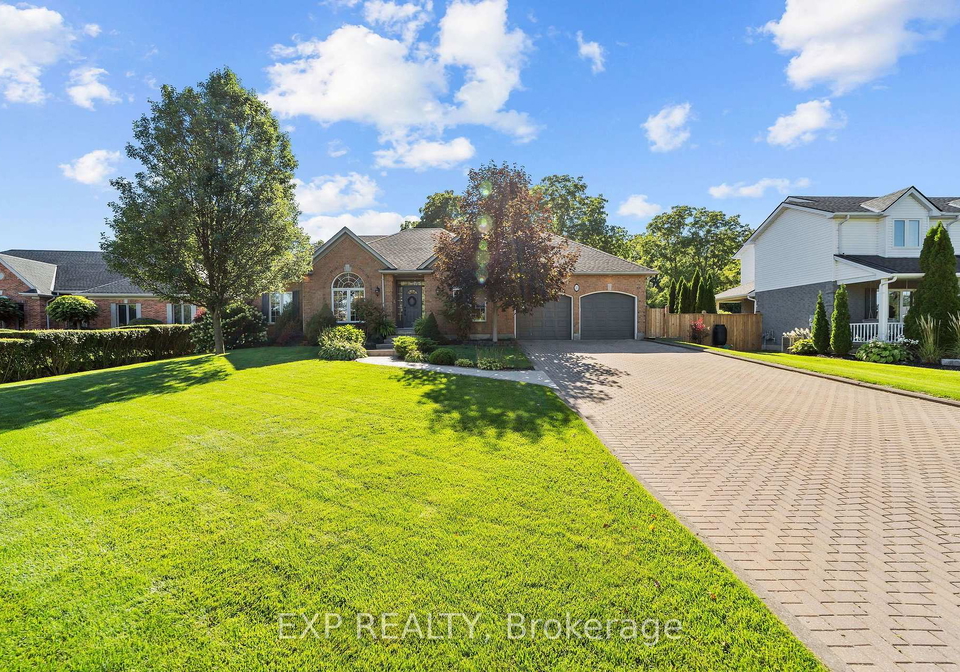 35-heritage-place-middlesex-centre-ontario-x13786390