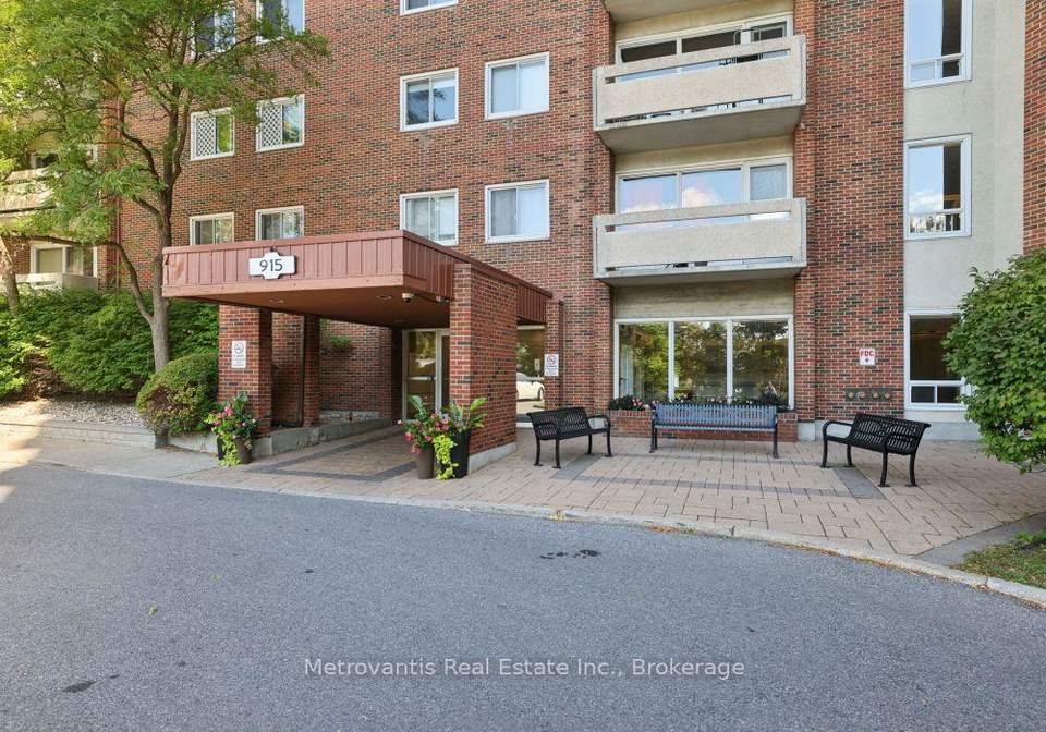 915-elmsmere-road-ottawa-ontario-x13786654