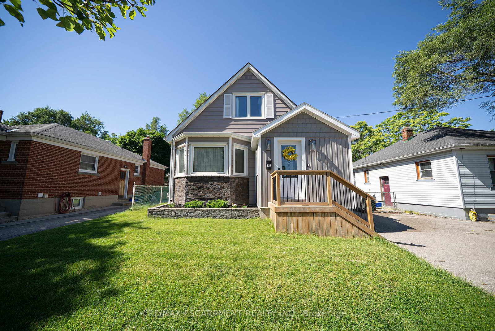 32-elmwood-avenue-brantford-ontario-x13786732