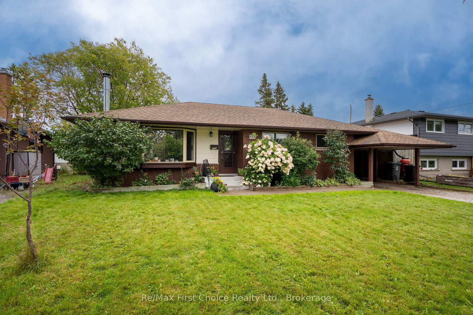 159-hogarth-street-thunder-bay-ontario-x13786802