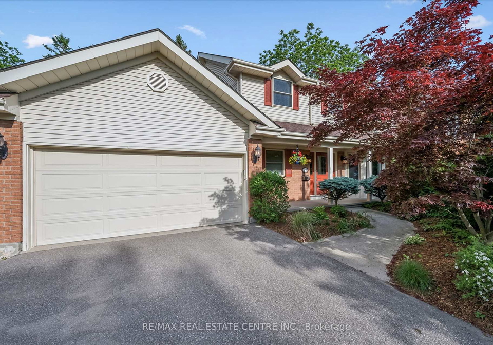 21-tinatawa-court-kitchener-ontario-x13786860