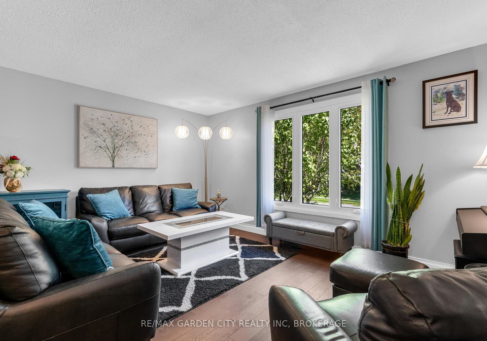 54-crestcombe-road-st-catharines-ontario-x13786952