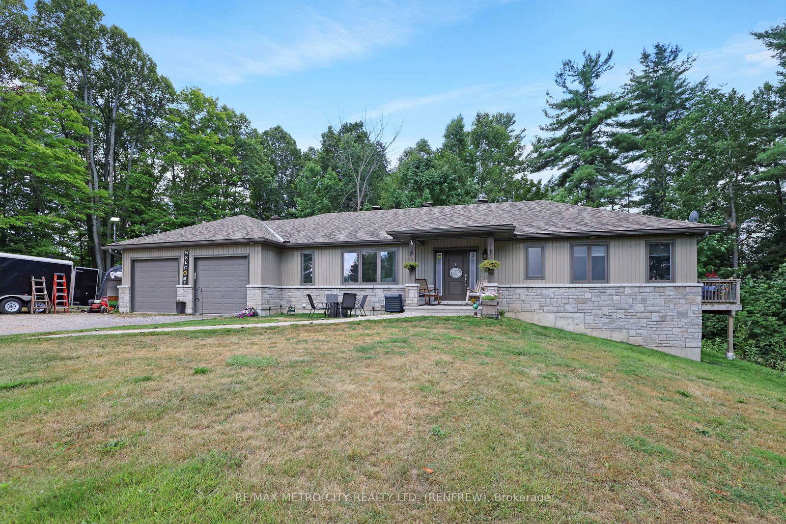 2457-burnstown-road-mcnabbraeside-ontario-x13787028