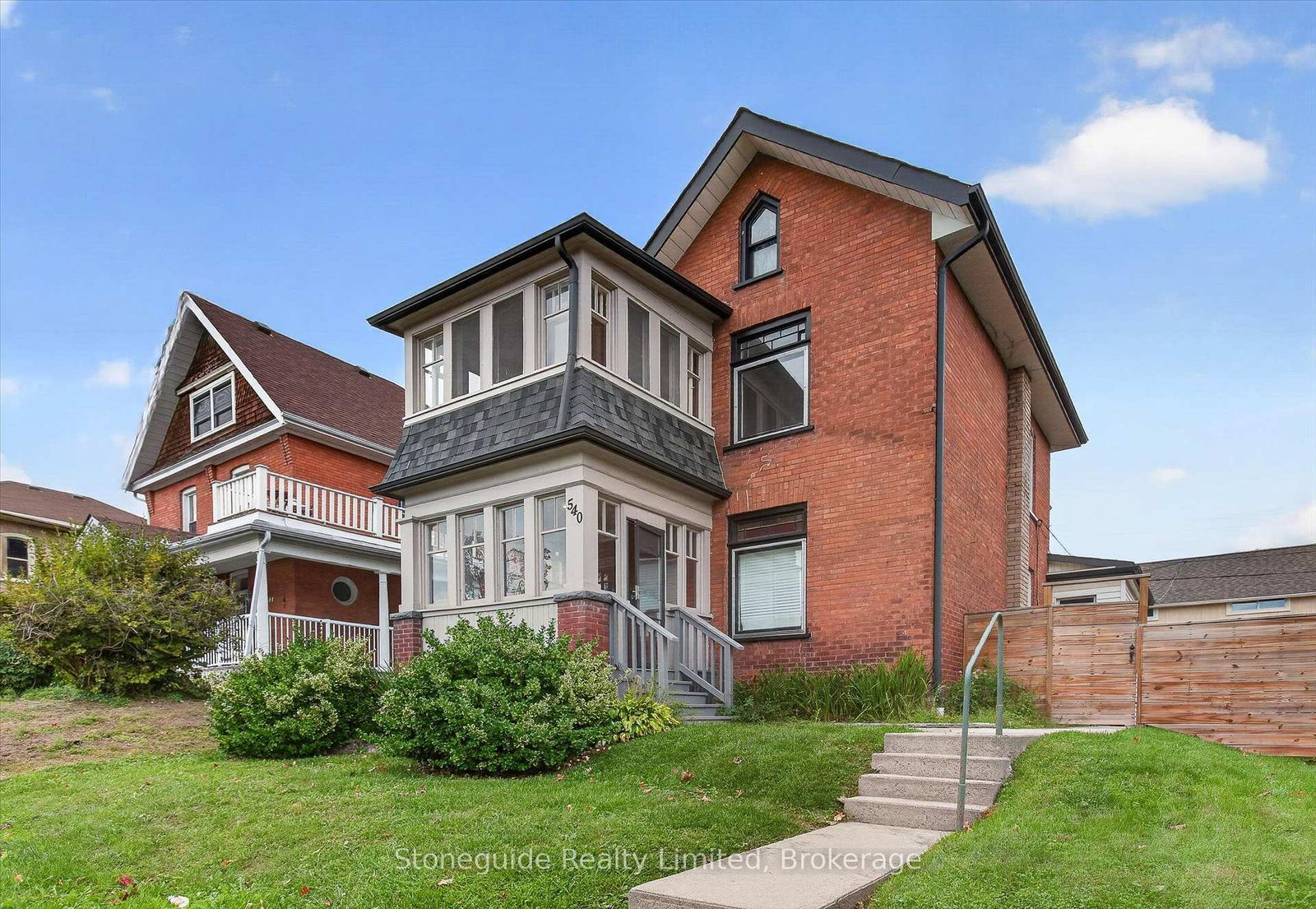 540-charlotte-street-peterborough-ontario-x13787104