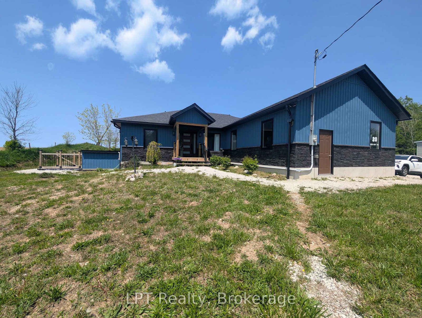 20-red-bay-road-south-bruce-peninsula-ontario-x13787106