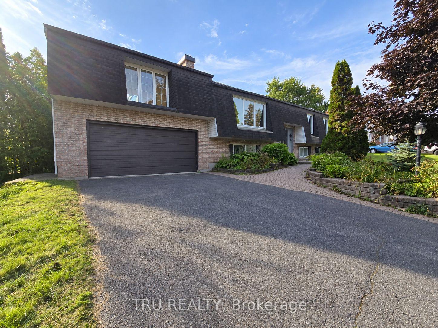 14-langholm-crescent-ottawa-ontario-x13787222