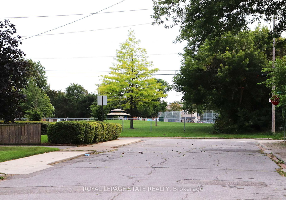 348-weir-street-n-hamilton-ontario-x13787296