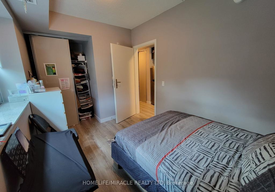 250-albert-street-waterloo-ontario-x13787454