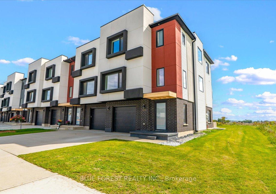 4274-lismer-lane-london-south-ontario-x13787458