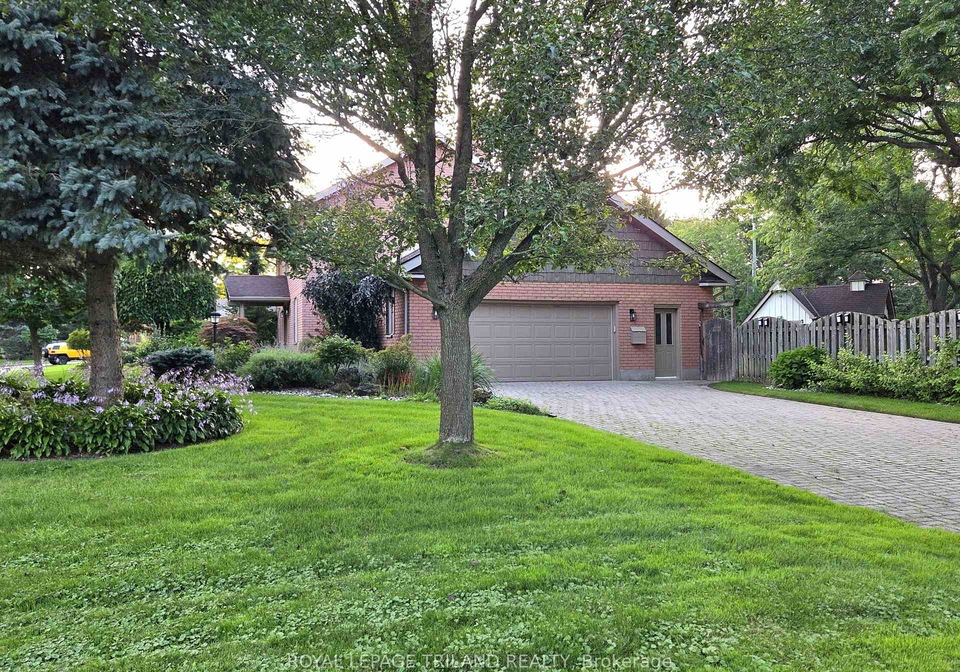 26-northcrest-drive-london-north-ontario-x13787468