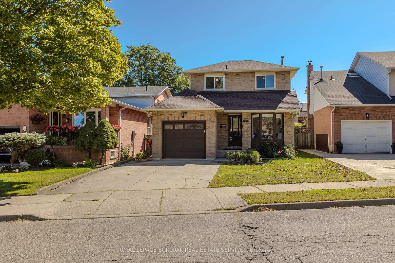 14-ellington-avenue-hamilton-ontario-x13787506