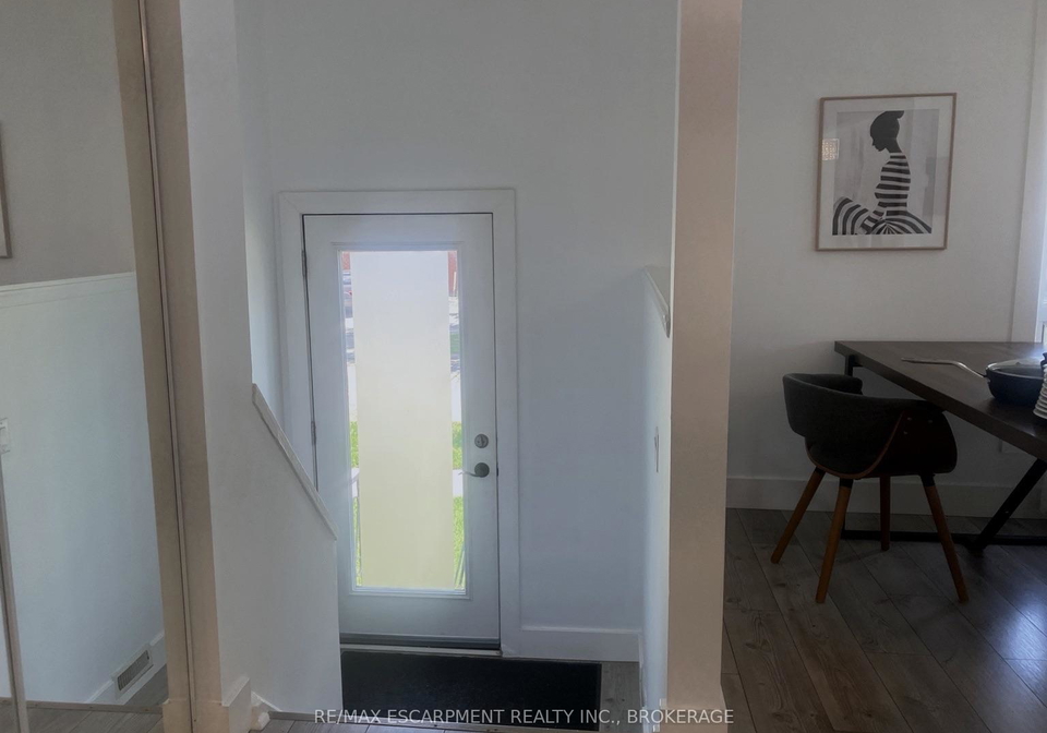 17-mellenby-street-hamilton-ontario-x13787540