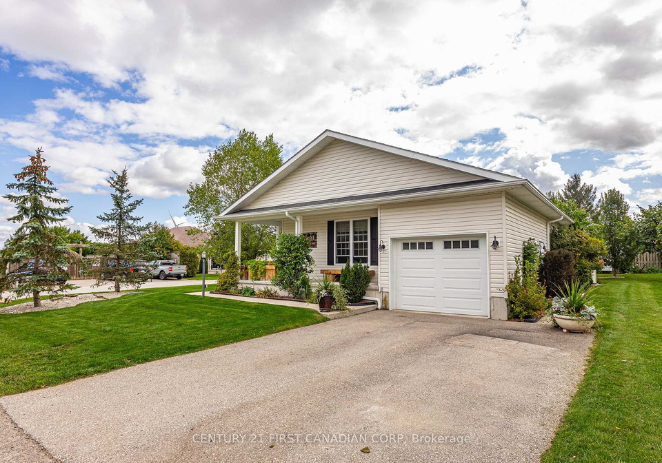 420-shannon-boulevard-south-huron-ontario-x13787742