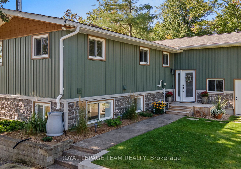 395-island-view-drive-north-algona-wilberforce-ontario-x13787940