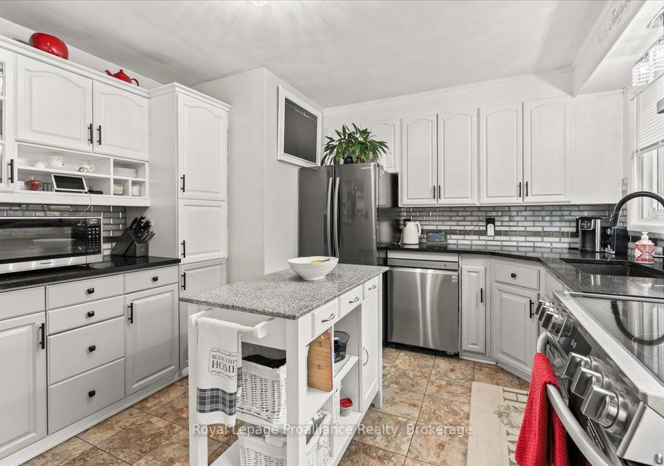 23-alfred-drive-belleville-ontario-x13788064