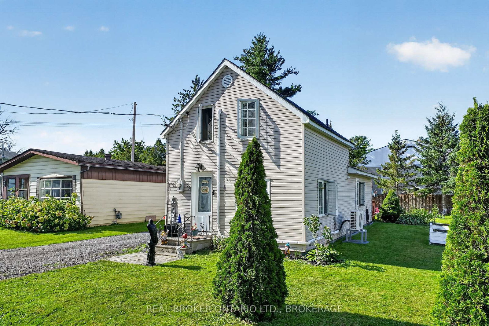 38-broad-street-south-glengarry-ontario-x13788190