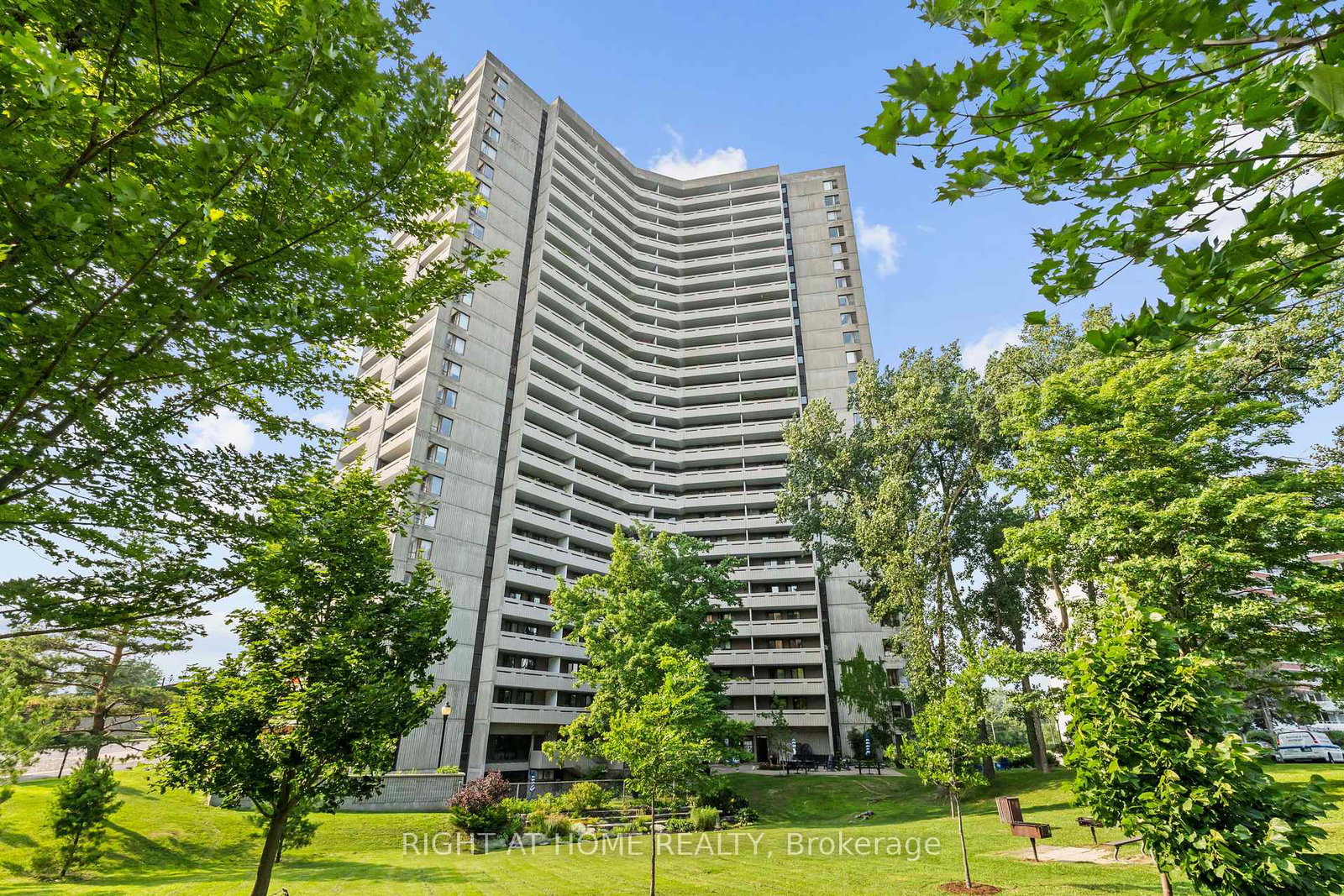 1081-ambleside-drive-ottawa-ontario-x13788368