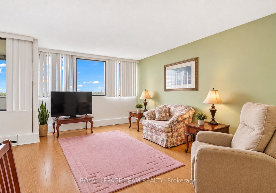 1285-cahill-drive-ottawa-ontario-x13788372