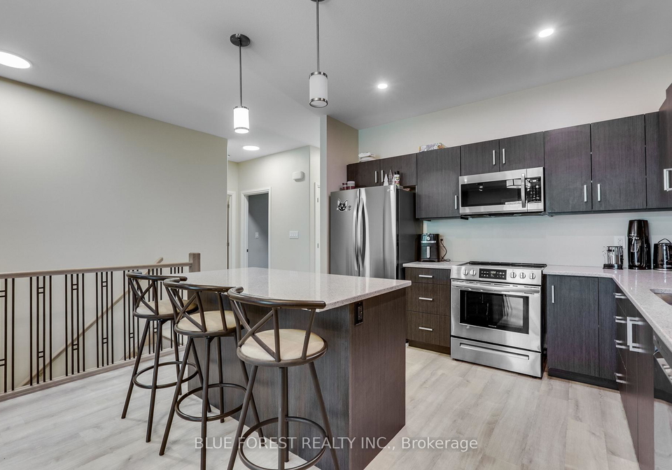90-rowe-avenue-south-huron-ontario-x13788540