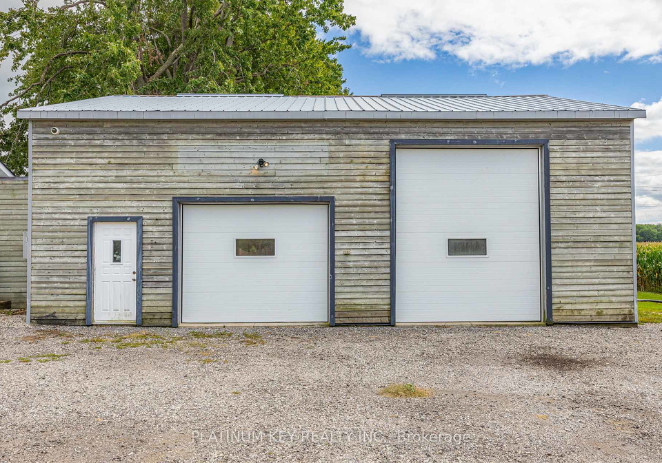 2731-longwoods-road-southwest-middlesex-ontario-x13788660