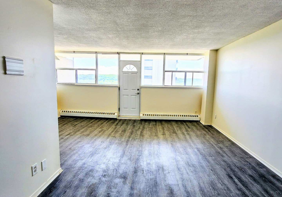 215-glenridge-avenue-st-catharines-ontario-x13788684