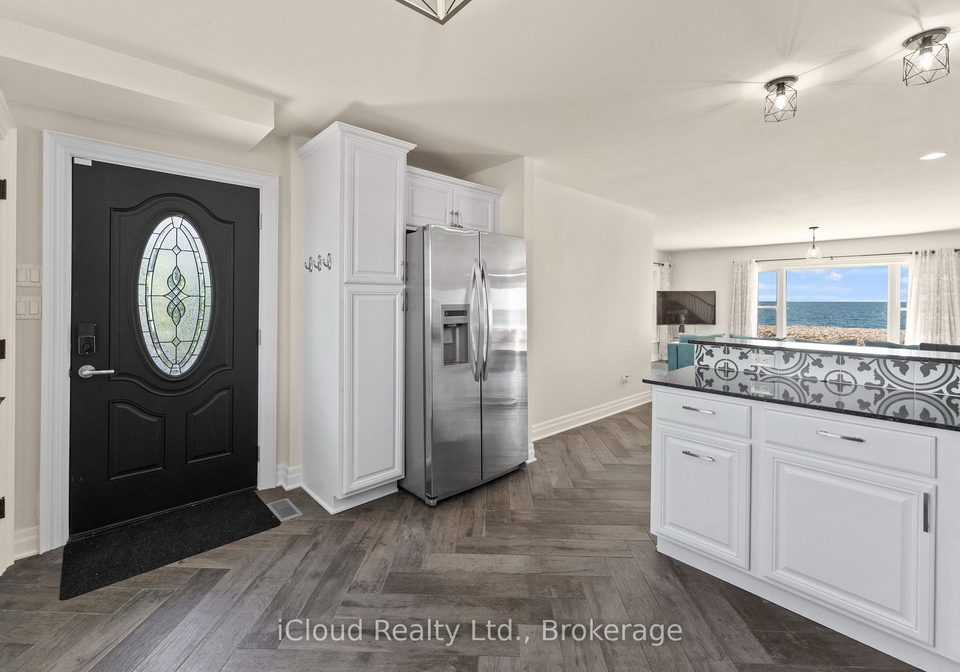 18172-erie-shore-drive-chatham-kent-ontario-x13788728