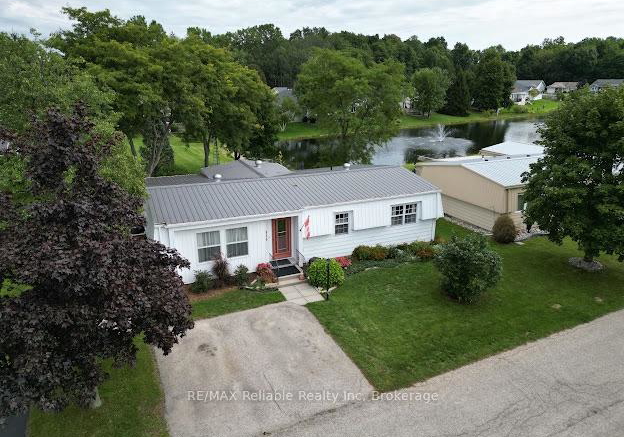 413-shannon-boulevard-south-huron-ontario-x13788790
