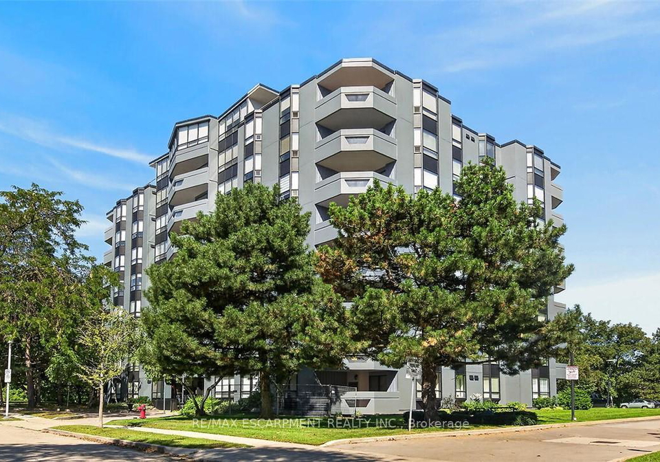 6-village-green-boulevard-hamilton-ontario-x13788842