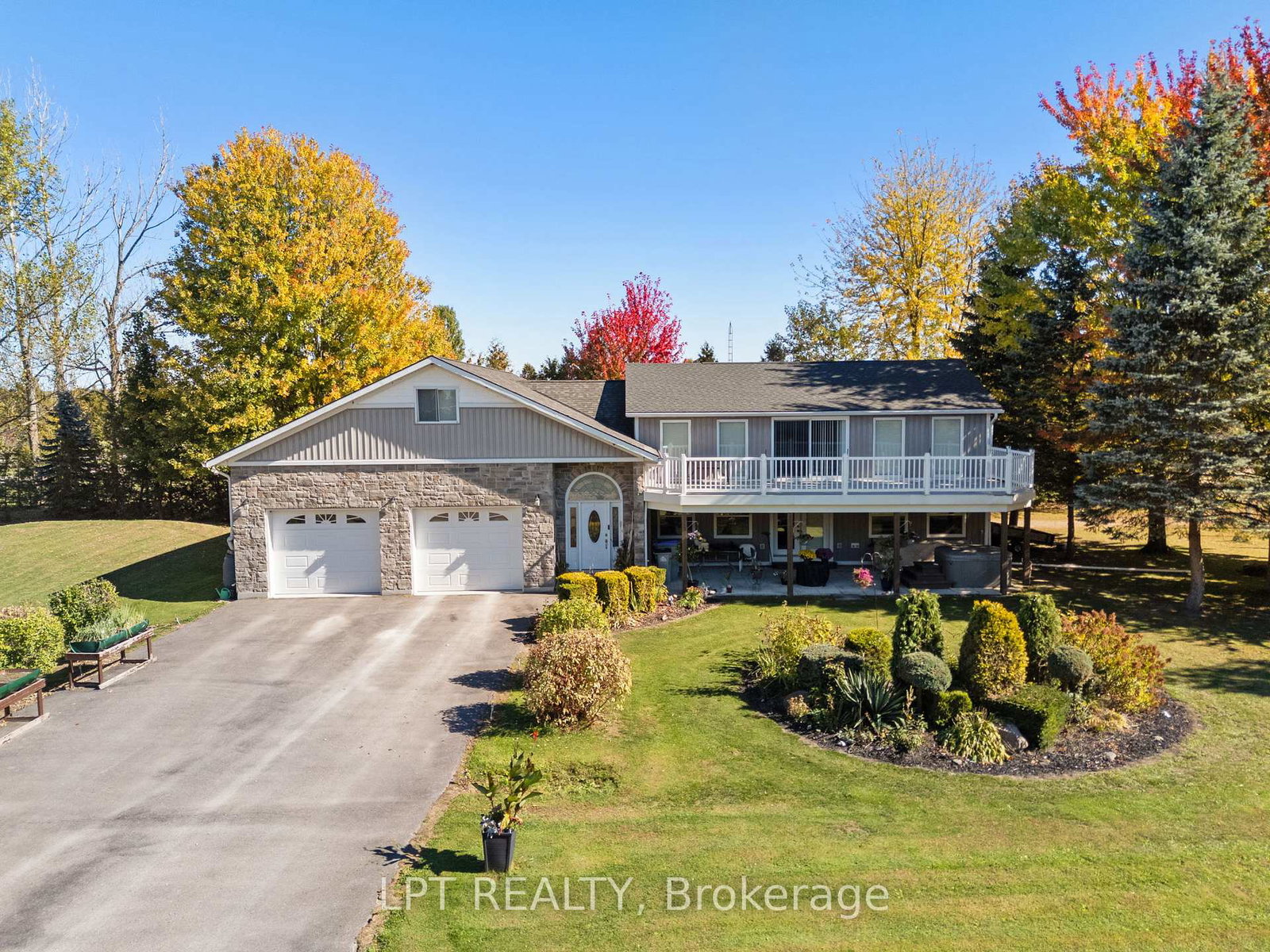 33810-darryl-court-bluewater-ontario-x13789000