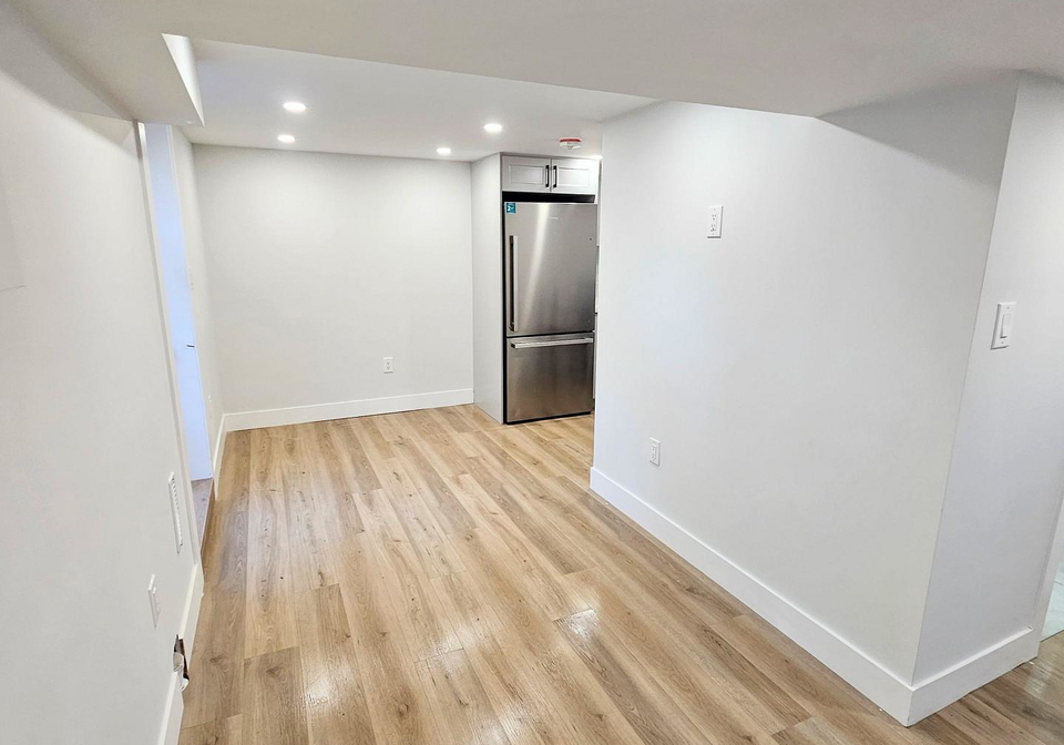 47-eastvale-place-hamilton-ontario-x13789154