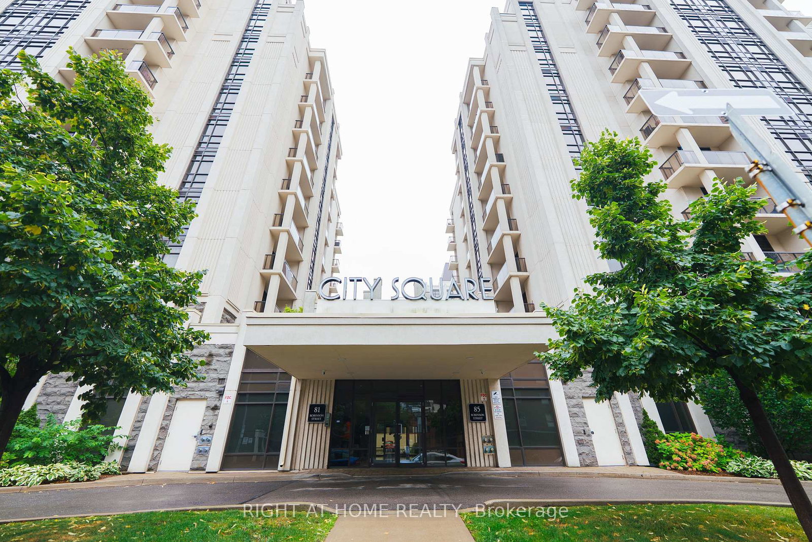 85-robinson-street-hamilton-ontario-x13789210