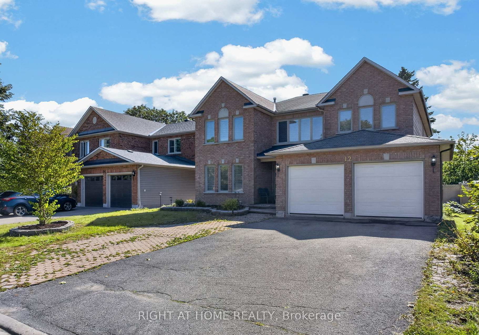 12-baslaw-drive-ottawa-ontario-x13789224