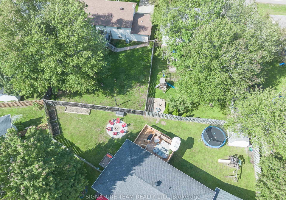 21-lisa-crescent-petawawa-ontario-x13789354