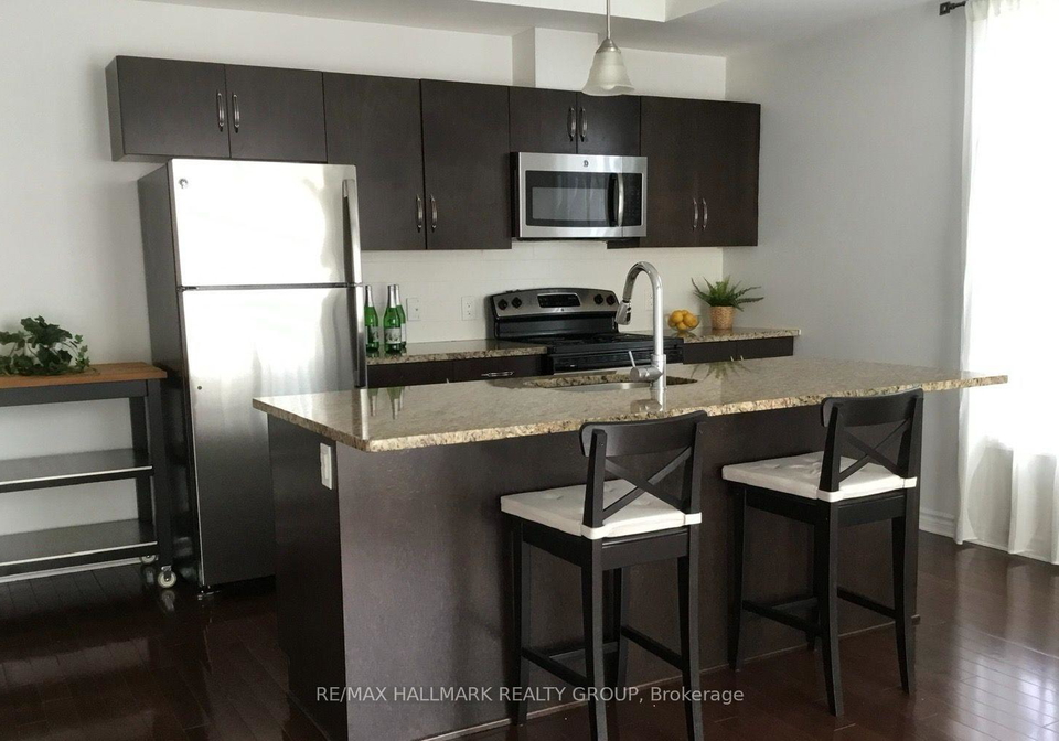 861-blackcomb-private-ottawa-ontario-x13789390